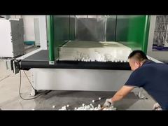 Tagliatrice verticale automatica per schiuma resistente