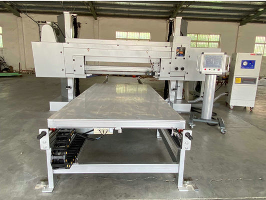Macchina di taglio orizzontale piatta automatica CNC di fascia alta per schiuma CE PU da 2100 mm
