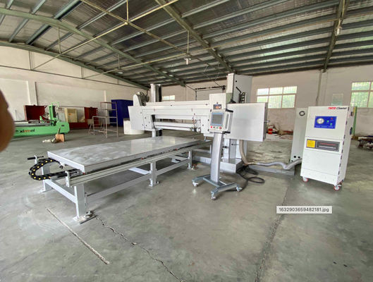 2150mm Macchina di taglio della schiuma Stabilità Automatico tagliatore di schiuma